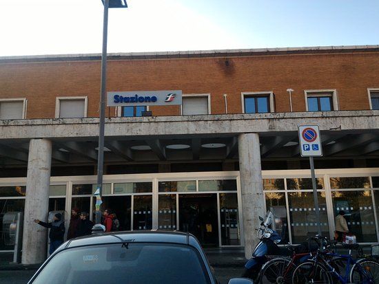 Stazione Ferroviaria di Caserta
